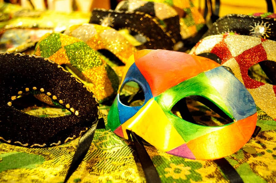 Parfum Carnaval — flacon NeZ ZeN